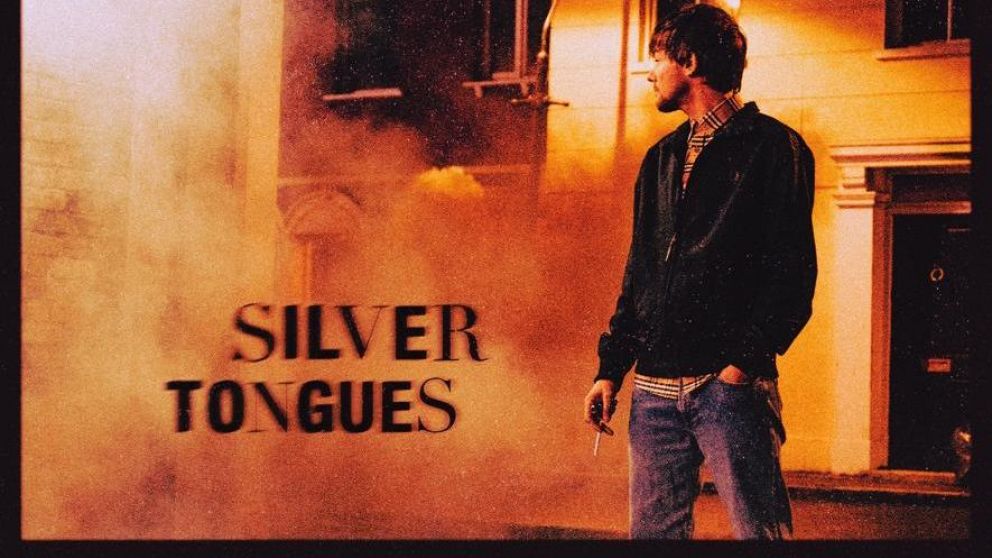 Louis Tomlinson estrena nuevo single “Silver Tongues”