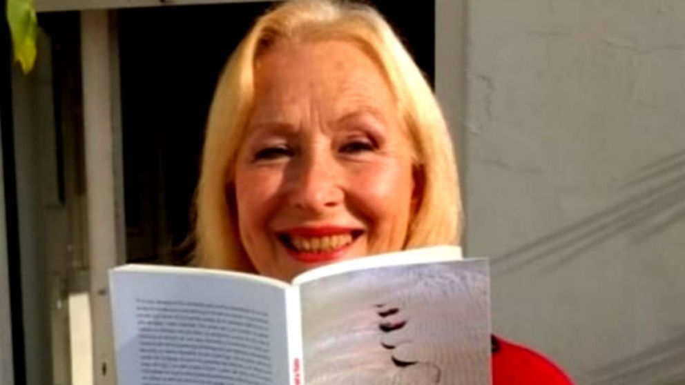 La aclamada escritora, Mirta Hortas, falleció a sus 73 años.