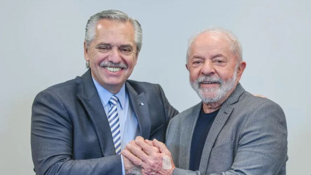 Alberto Fernández se reunió con Lula da Silva tras su victoria presidencial