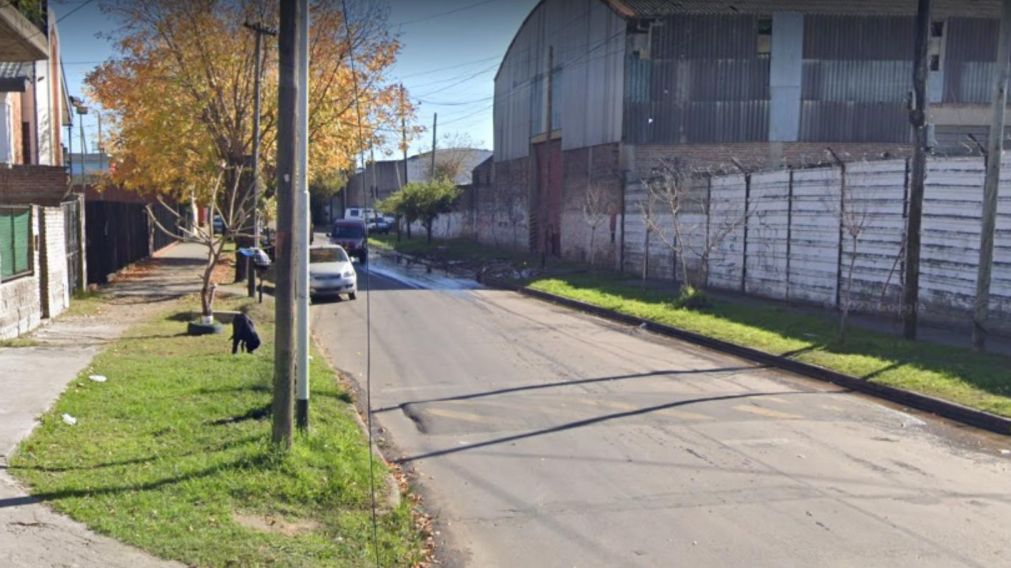 La cuadra donde fue mortalmente agredido Agust�n Ruid�az, de 18 a�os.