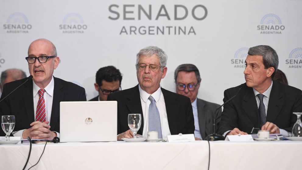 Presupuesto 2023: el Senado el debate, con la presencia de funcionarios de Economía