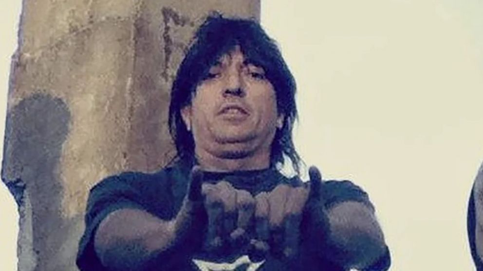 Detuvieron a “Tony” Scotto, ex baterista de Hermética por abusar de una joven con retraso mental.