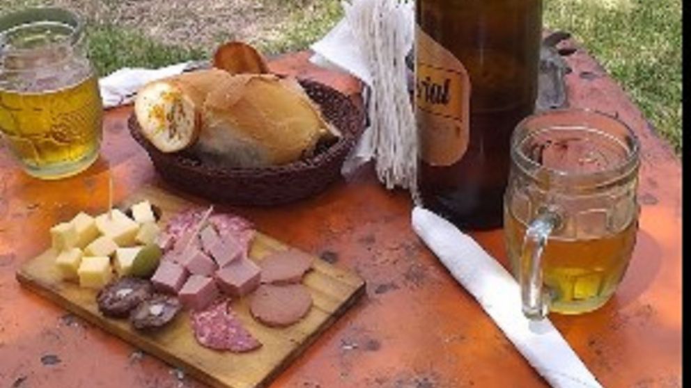 Colonia Nievas: un pueblo con origen inmigrante que se destaca con sus comidas típicas.