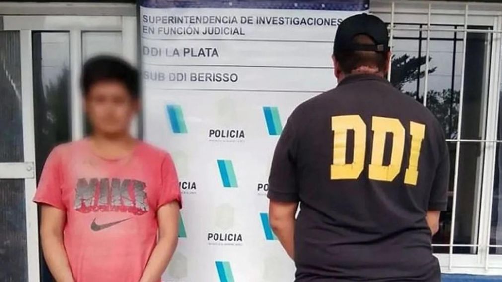 Un hombre de nacionalidad peruana fue detenido acusado de abuso sexual infantil.