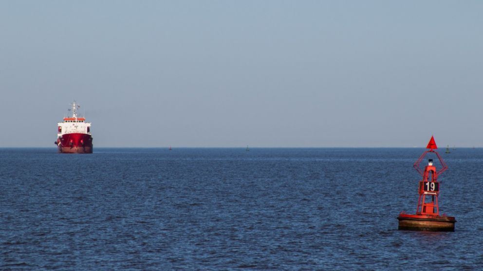 Antes, se practicó un simulacro en el que se evaluaron las acciones de respuesta para contención de derrames,.