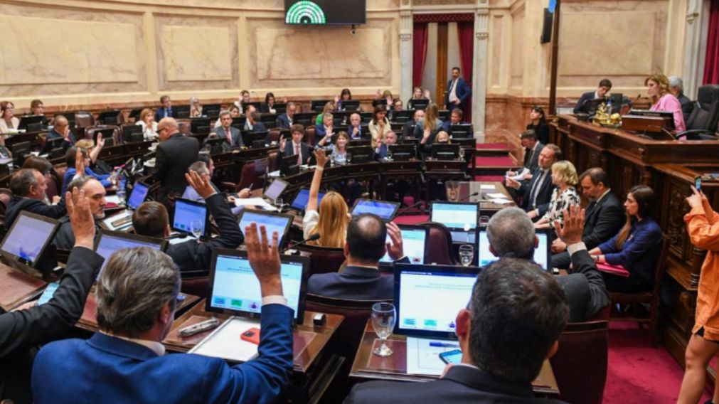 La iniciativa recibió 64 votos a favor y uno en contra