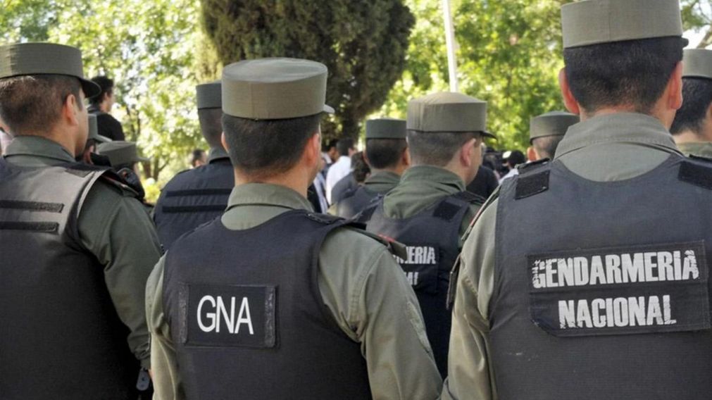 El suboficial atacado por los marginales se desempeña en la Gendarmería Nacional.