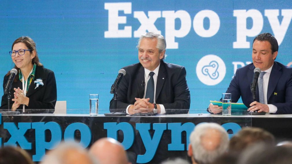 Alberto Fernández: "El presupuesto de 2019 había dedicado a las PyMEs $3.000 millones, este año estamos dedicándole $120.000 millones".