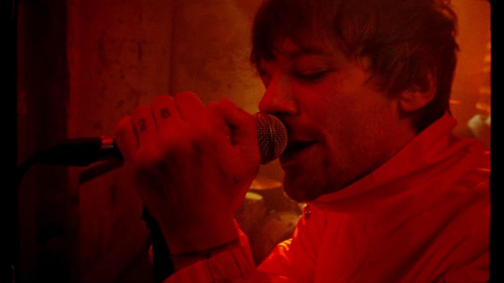 Louis Tomlinson estrenó el video de "Out Of System"