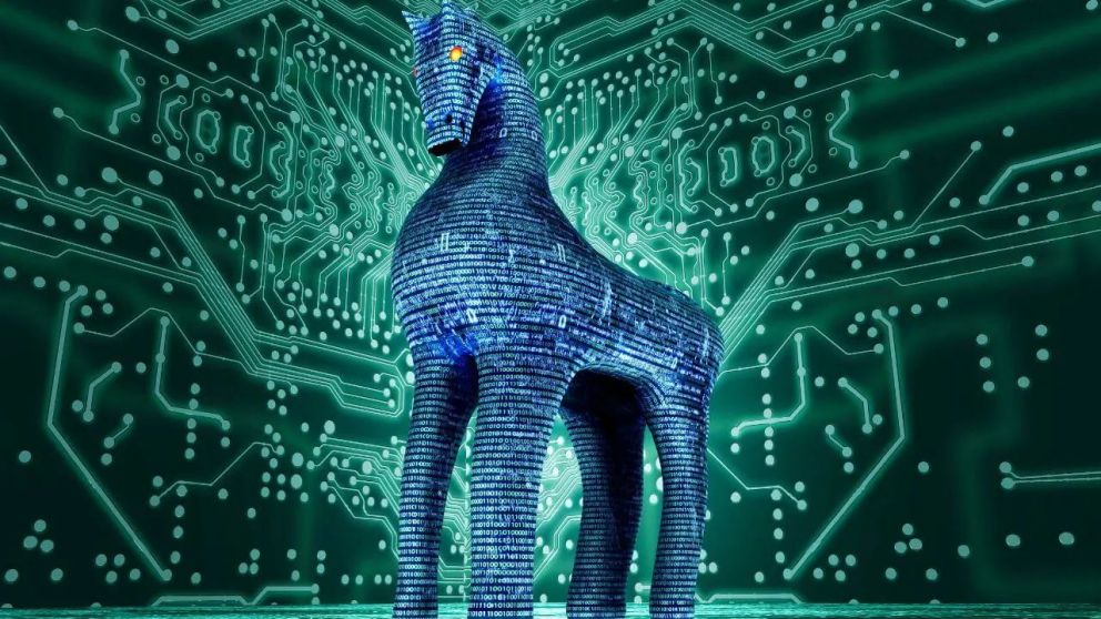 El virus troyano Triada circula en una de las versiones no oficiales de WhatsApp más populares.