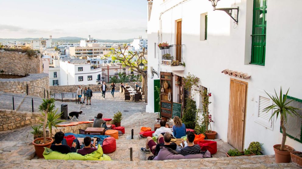 El due�o del bar de la pol�mica se volvi� viral tras responderle a una clienta insatisfecha.