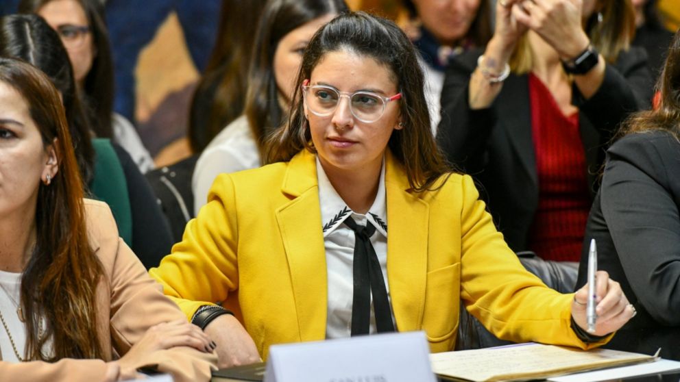 Mazzina explicó su cambio de postura respecto al aborto.