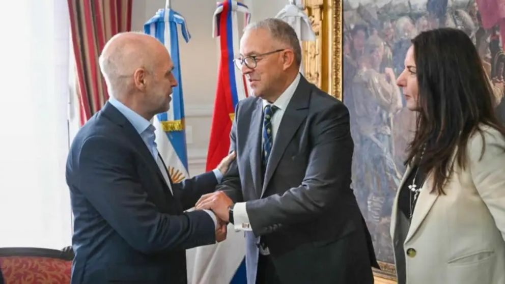 Horacio Rodríguez Larreta, jefe de Gobierno porteño, junto a Ahmed Aboutaleb, alcalde de la ciudad de Rotterdam.