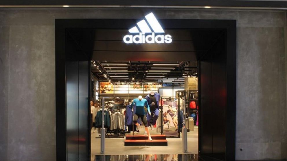 Adidas solicita a los postulantes experiencia previa en el �rea.