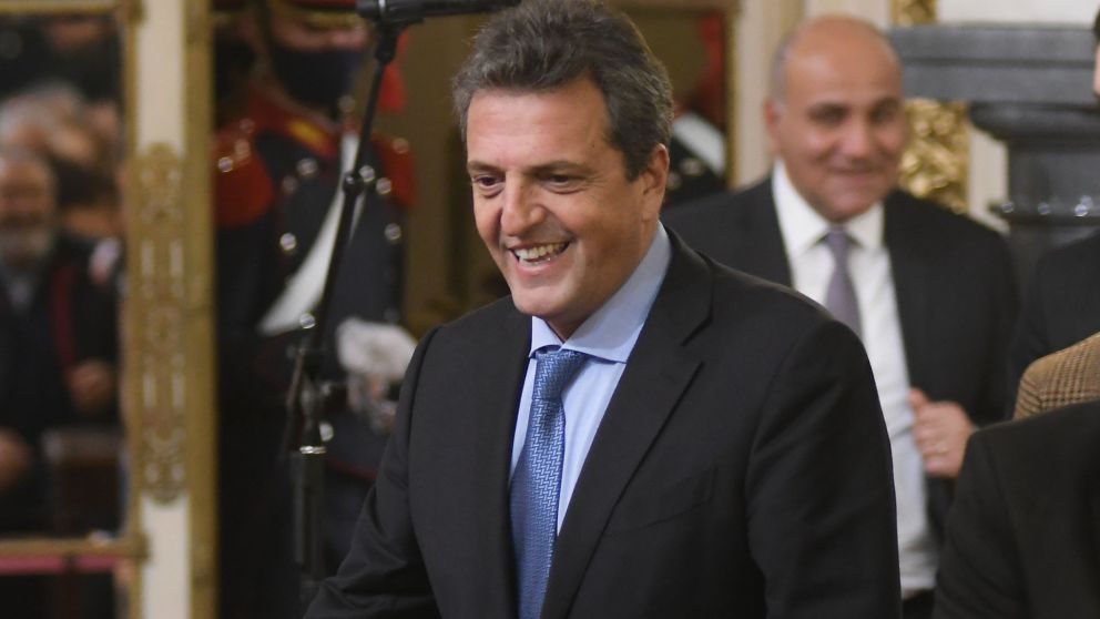 EL MINISTRO DIJO QUE LA MEDIDA REGIRÁ DESDE EL 1° DE NOVIEMBRE.