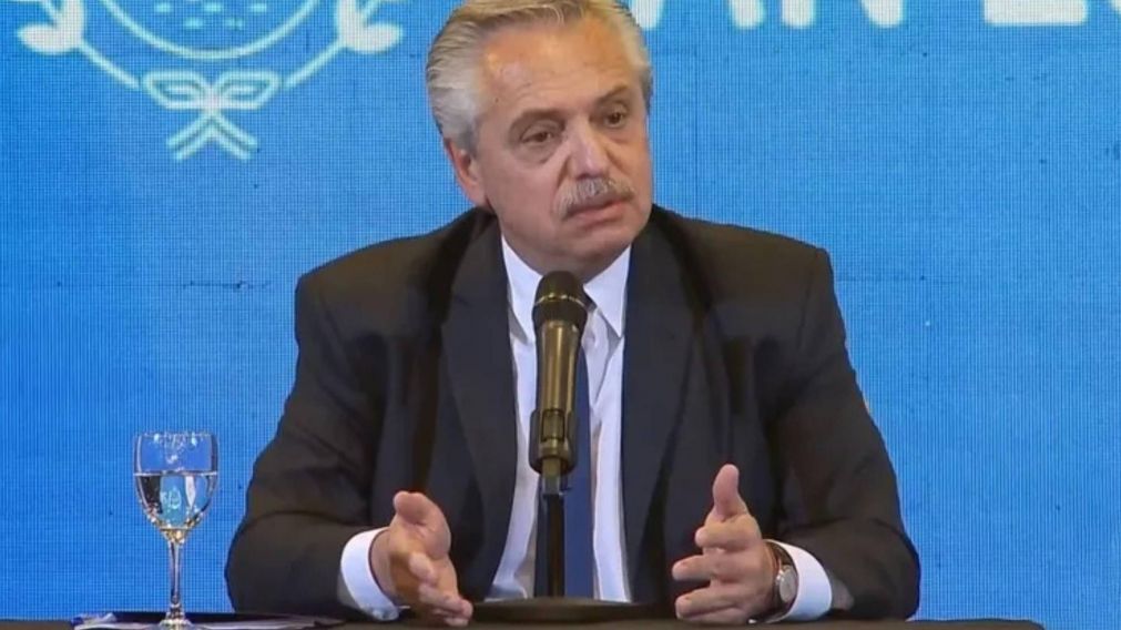 Alberto Fernández pidió a "un fiscal serio" para investigar espionajes y ratificó que en su Gobierno "no pasa lo mismo que en el anterior".