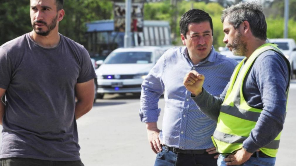 El Ministro Leo Nardini recorrió los trabajos que se ejecutan en la Ruta Provincial N°6.