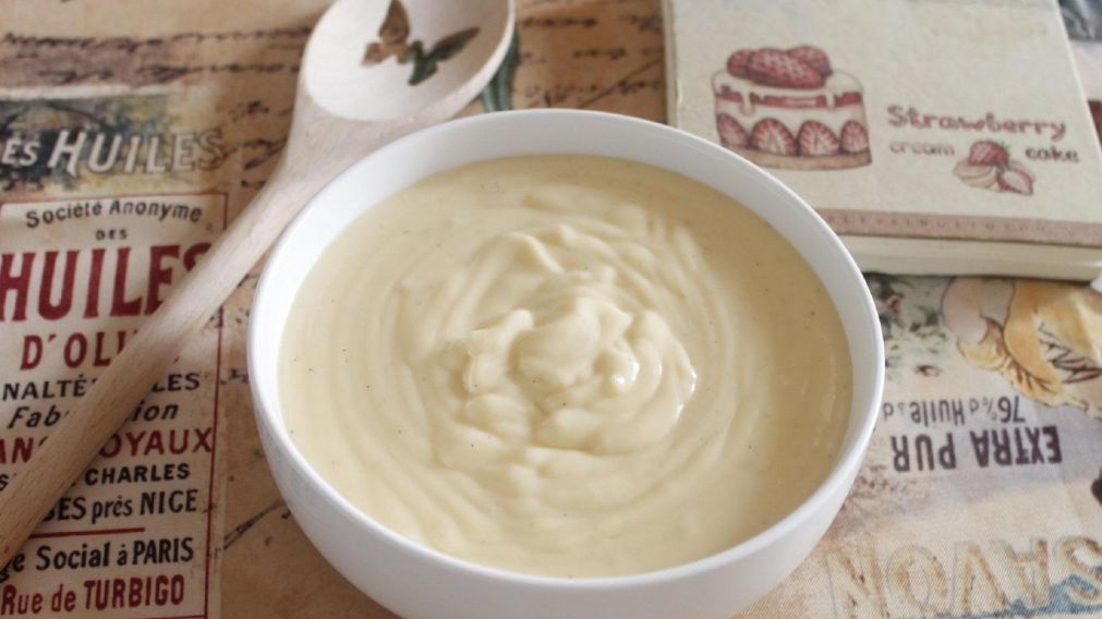 Receta para cocinar una exquisita y suave crema muselina.