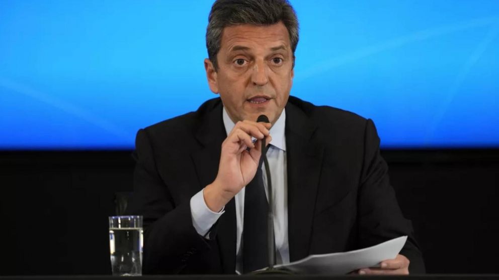 Sergio Massa anunció que "el directorio del BID aprobó financiamiento de US$ 700 millones para la Argentina".