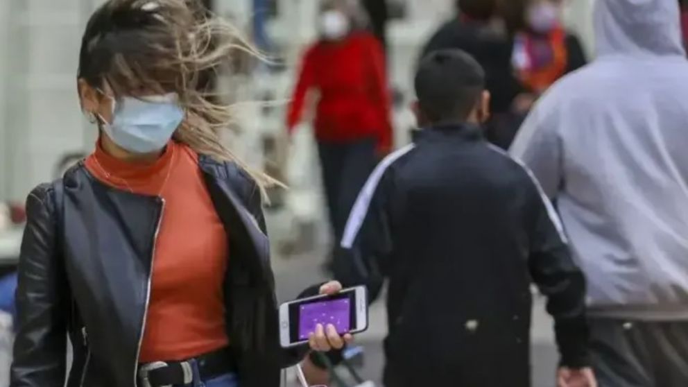 El Servicio Meteorológico Nacional (SMN) emitió una alerta amarilla por vientos fuertes.