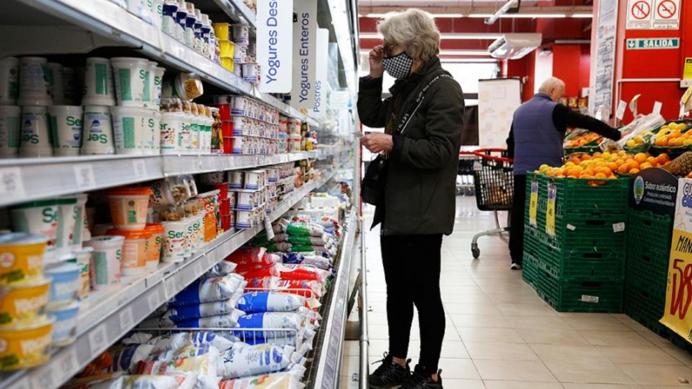 Consultoras privadas proyectan que la inflación de julio estará cerca del 5% (Archivo/Télam).