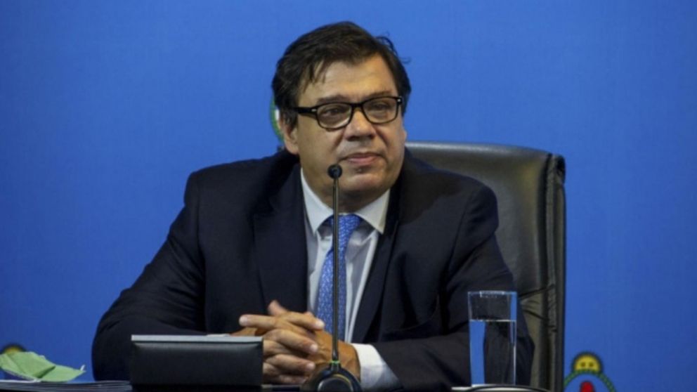 Claudio Moroni renunciaría al Ministerio de Trabajo: ¿Qué nombres suenan como posibles reemplazos?