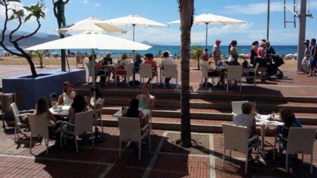 El dueño del restaurante dejó en evidencia a la cliente que fulminó a su local en TripAdvisor.