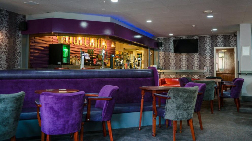 El restaurante de la pol�mica tiene muy buenas cr�ticas, pero un cliente lo fulmin� en TripAdvisor.