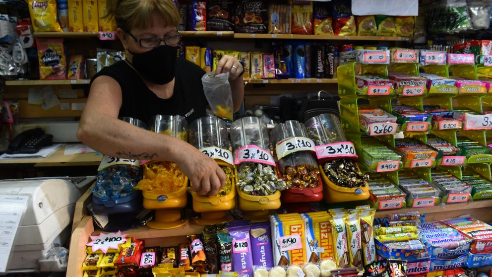 Sube la inflación, sube la mercadería, pero no suben las ventas.