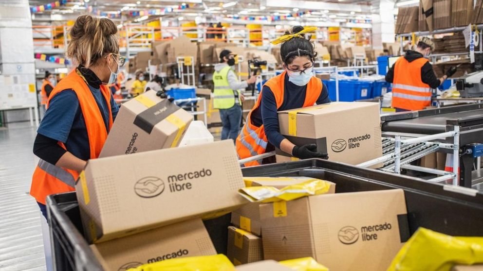 Mercado Libre presentó más de 150 vacantes de empleo para estudiantes o profesionales con sueldos de hasta $225.000: cómo aplicar