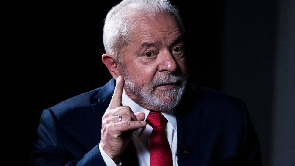 Lula saca ventajas fuera de Brasil, según los primeros resultados informados.