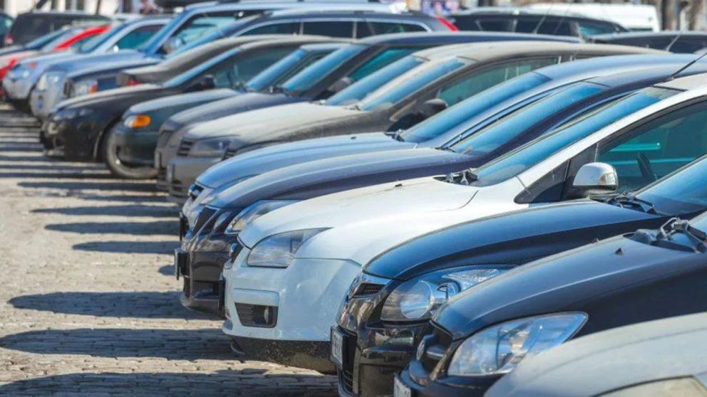 La subasta de automóviles finaliza el próximo 12 de octubre.