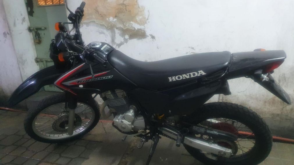 Motochorros provocaron la muerte de una mujer en un accidente.