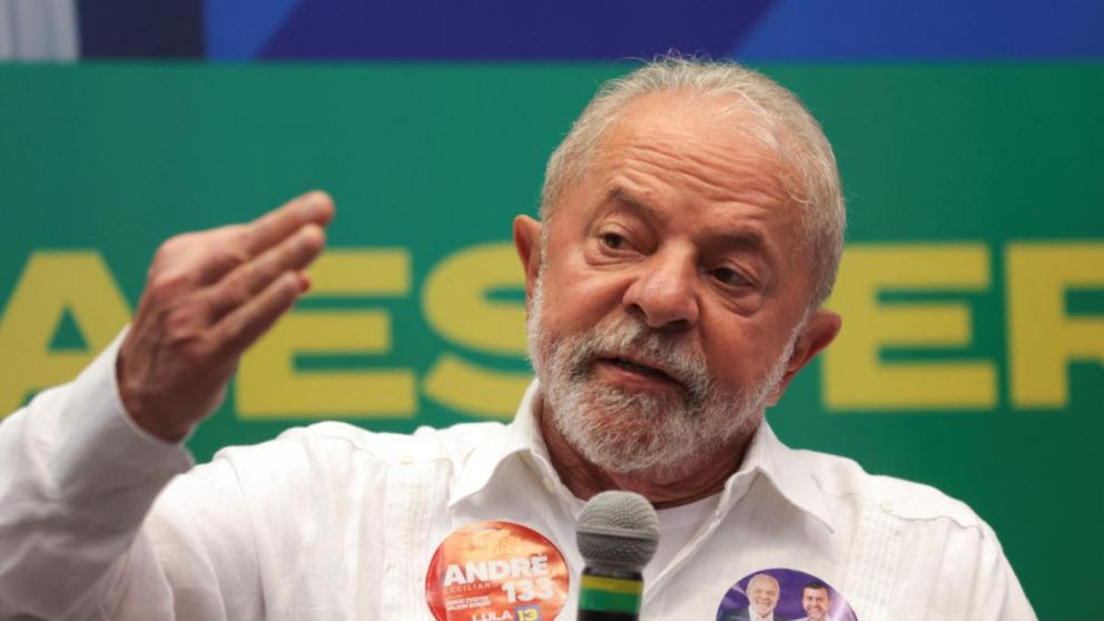 El expresidente de Brasil, Luiz Inácio Lula da Silva, criticó la política exterior de Bolsonaro en la previa a las elecciones presidenciales del próximo domingo.