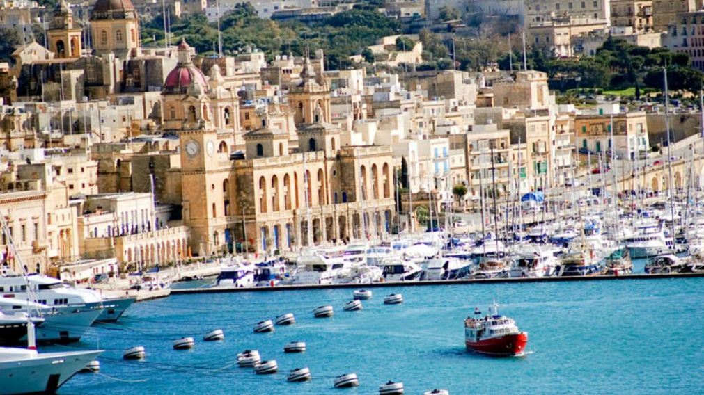 El restaurante más grande de la isla de Malta busca baristas argentinos.