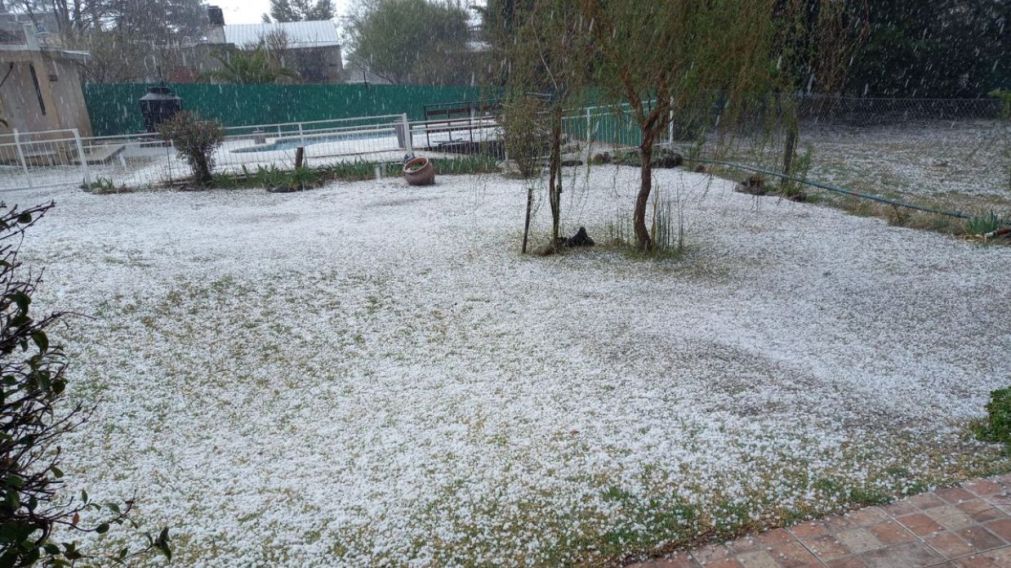 En San Antonio de Arredondo, llegaron a caer piedras.