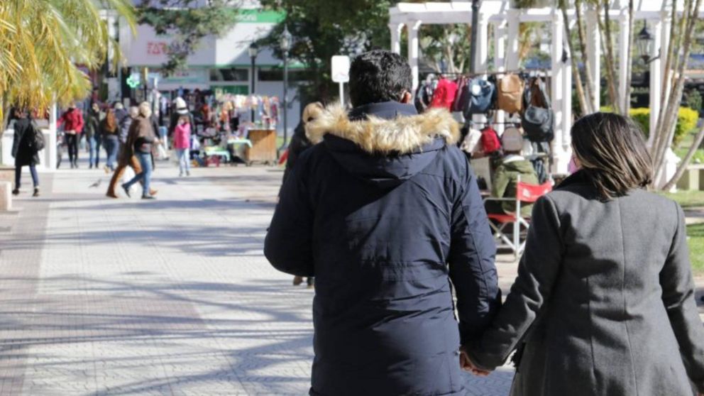 Covid en Argentina, parte semanal: 42 muertes y 4.482 contagios.