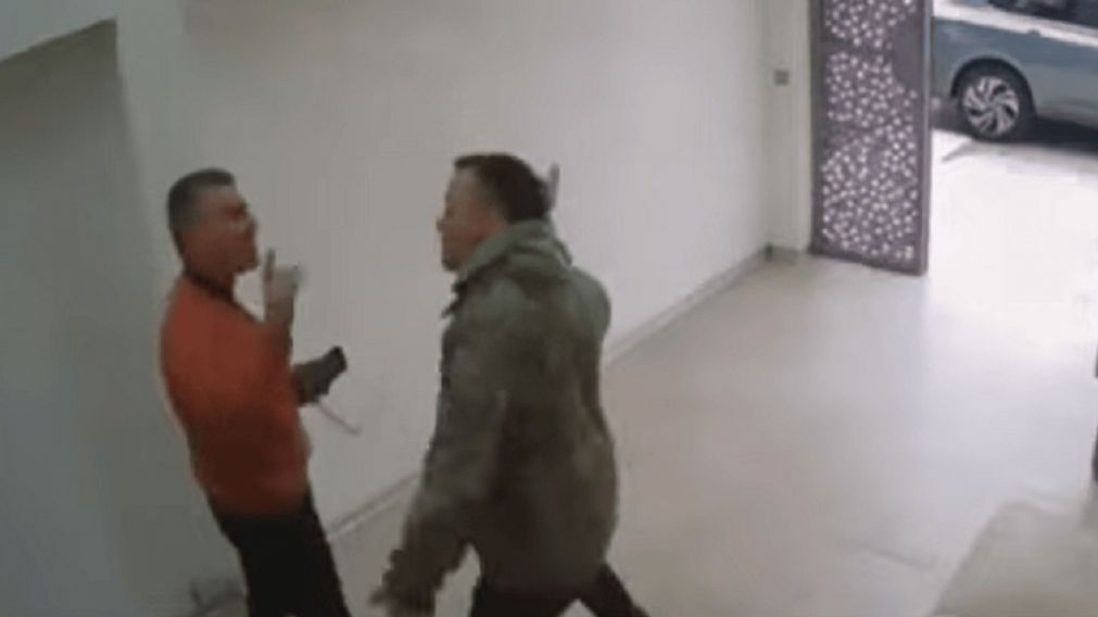 Brutal golpiza contra un comerciante de Mendoza por una presunta deuda.