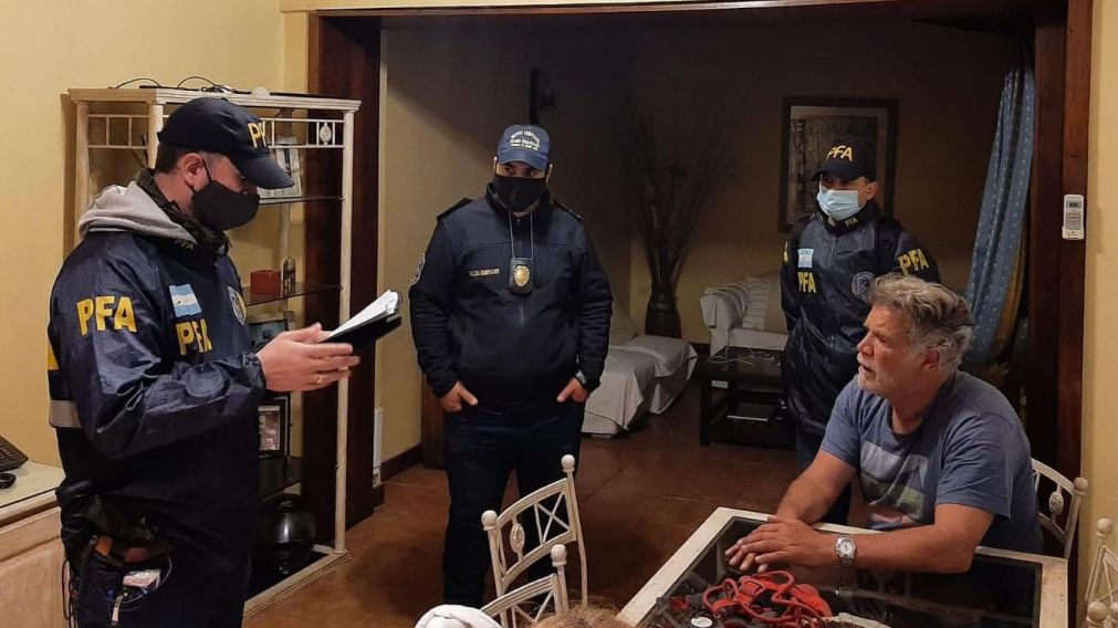 Así fue detenido Marcelo "Teto" Medina en su casa de Palermo.
