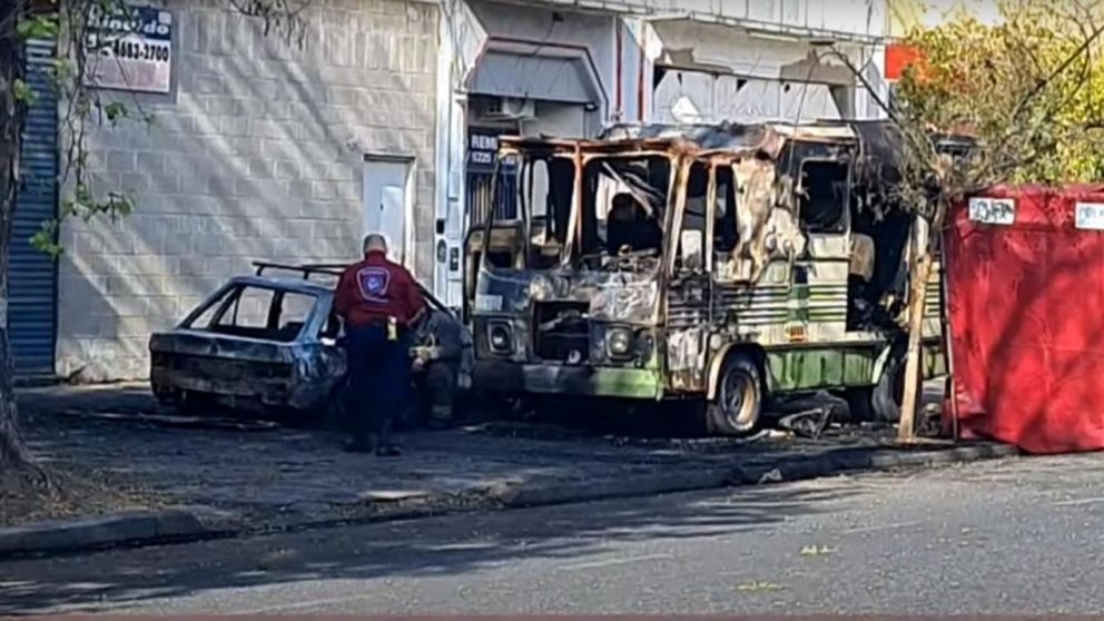 La Policía analiza las cámaras de seguridad para dar con el presunto asesino (Captura de TV).