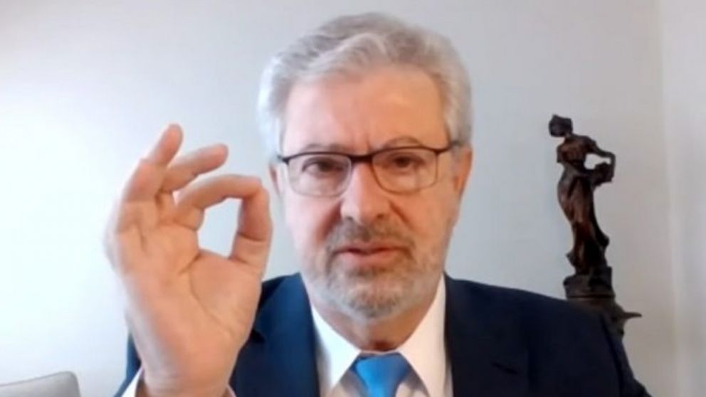 El abogado defensor de Cristina Kirchner continuar� con su alegato el d�a martes y viernes