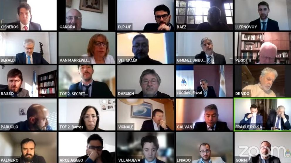 La defensa de Cristina Kirchner en la Causa Vialidad arranc� este lunes con su alegato (Captura de pantalla).