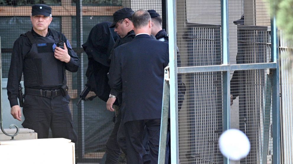 As� llegaba Gabriel Nicol�s Carrizo a Comodoro Py en calidad de detenido por el atentado a CFK (T�lam).