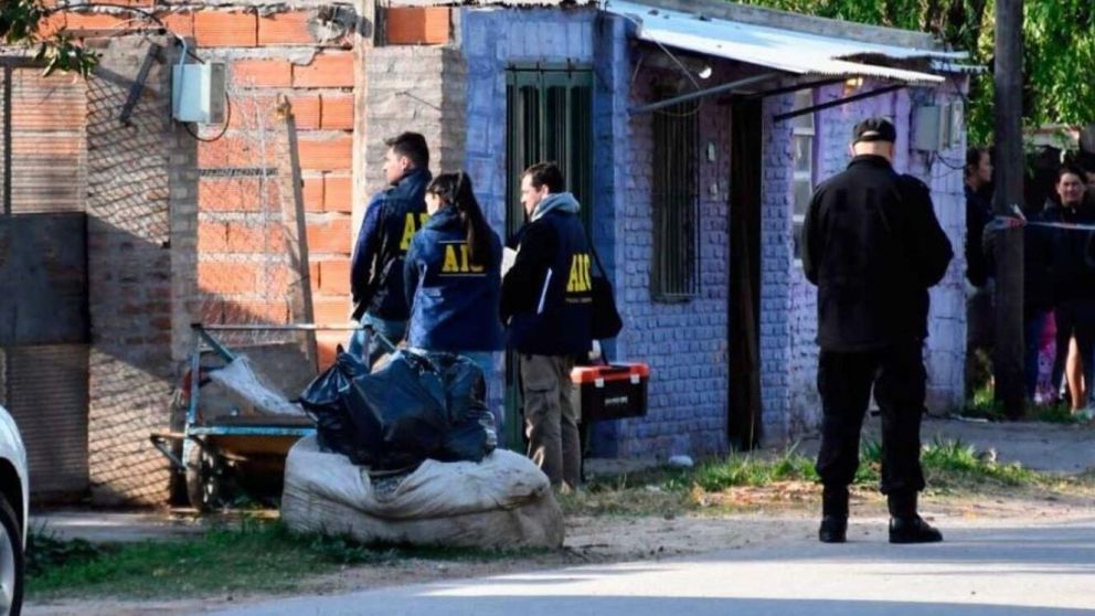 La ola de crímenes sigue asolando la ciudad de Rosario (El Litoral).