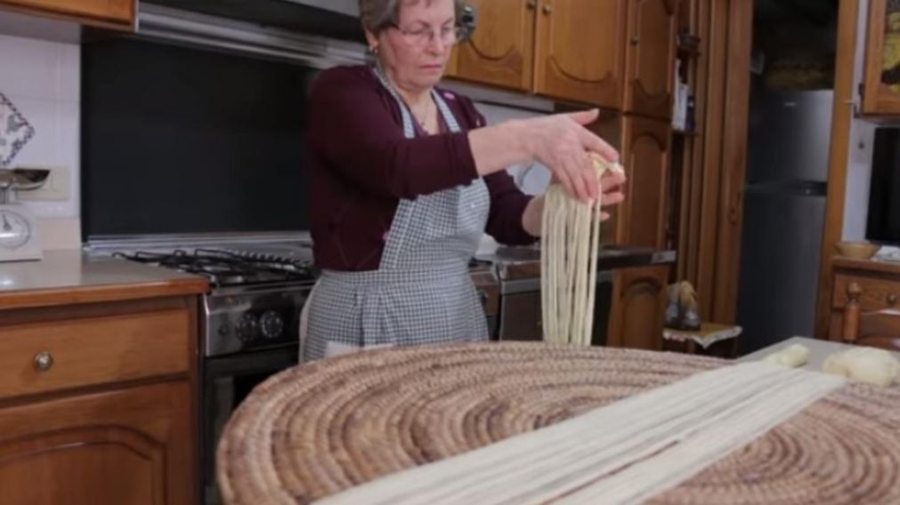 Tres mujeres de una misma familia son due�as del secreto culinario (Captura de video).