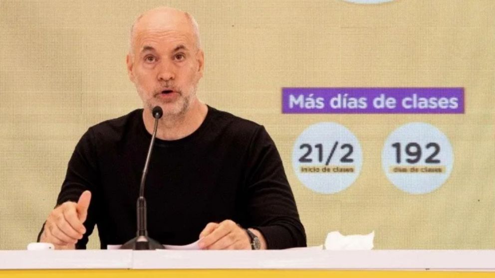 Horacio Rodríguez Larreta brindó una conferencia de prensa en la sede del Ministerio de Educación porteño.