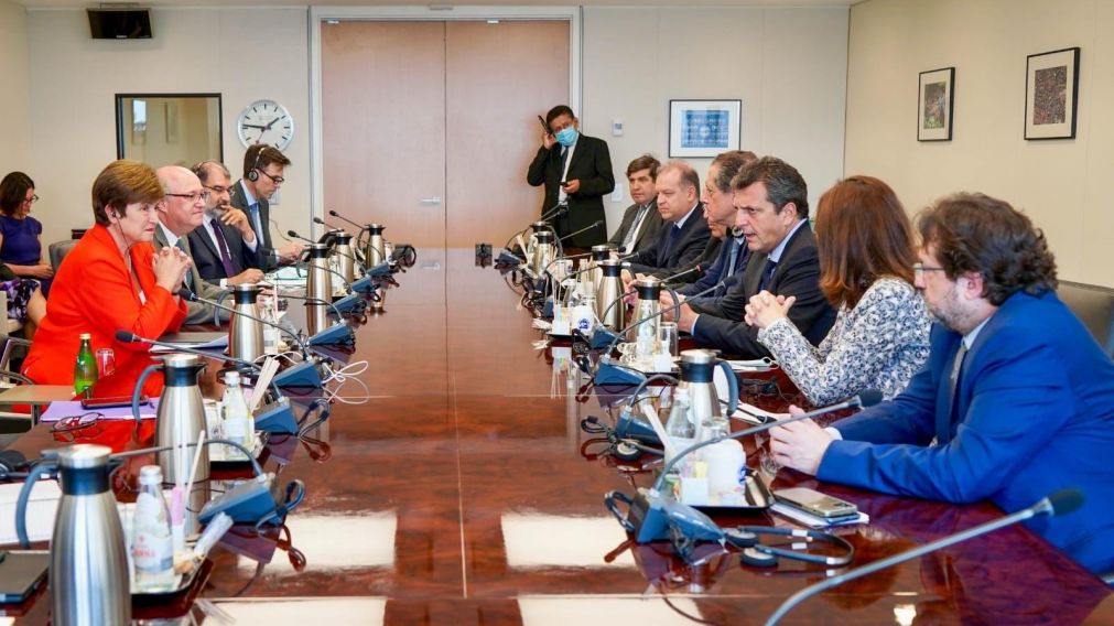 Reuni�n entre Sergio Massa y Kristalina Georgieva en la sede del FMI en Washington.