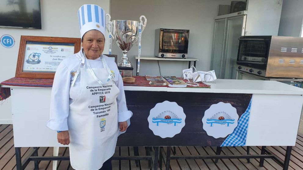 María Cuello, campeona argentina de la Asociación de Pizzerías y Casas de Empanadas (APYCE).