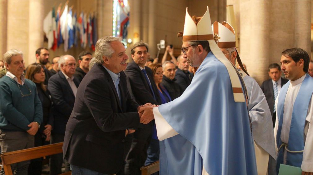 Alberto Fernández, presente en la misa.