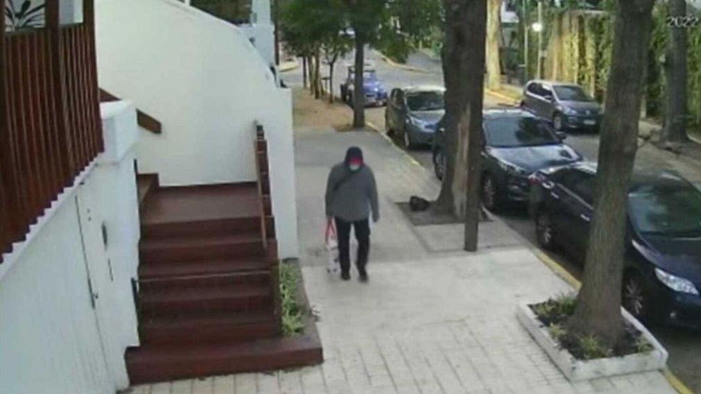 Martín Santiago del Río, cerca del lugar de los hechos, minutos después del doble crimen.